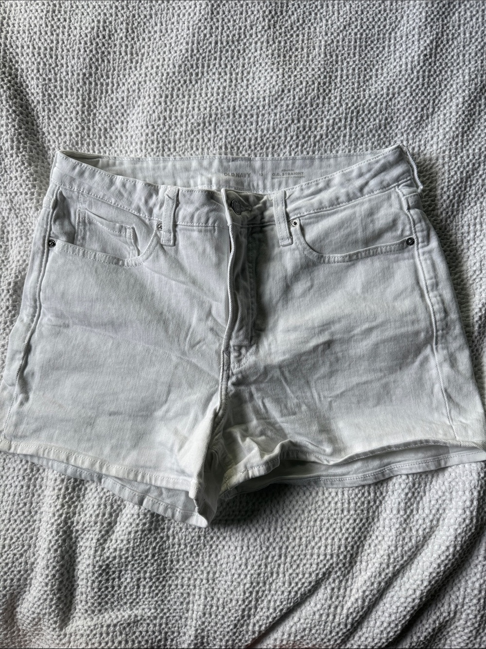 Old Navy OG Straight Jean Shorts
